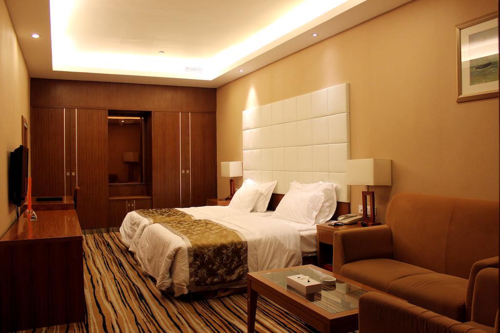 Shenzhen Luohu Railway Station Hotel - Commercial Building Ruang foto